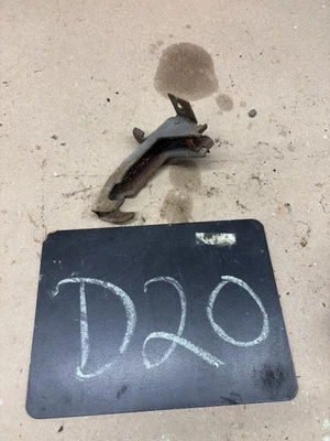 81 1982 1984 85 Dodge Ram Truck W150 D250 D350 D150 Hood Latch Catch Lever Oem - Image 1 of 4