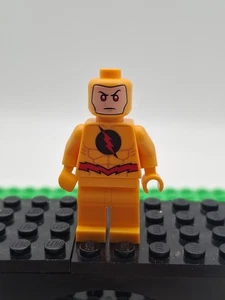 LEGO Reverse Flash Minifigure DC Super Heroes Justice League 76098 Zoom - Picture 1 of 4