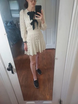 Alice + Olivia Kitty X-Small XS Puff Sleeve Bow Sweater White Dress - Image 1 of 4