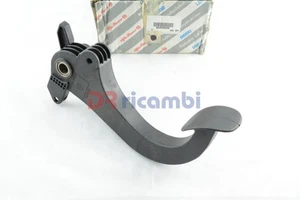 PEDALE COMANDO POMPA FRIZIONE ALFA ROMEO 156 LANCIA LYBRA - FIAT 46429426 - Imagen 1 de 5