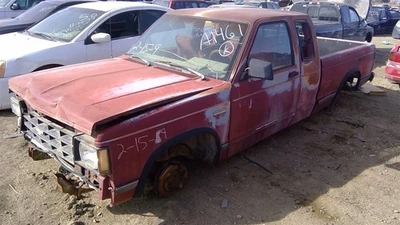 Radiator 6-262 1" Thick Fits 88-94 BLAZER S10/JIMMY S15 294219 — 第 1/4 张图片