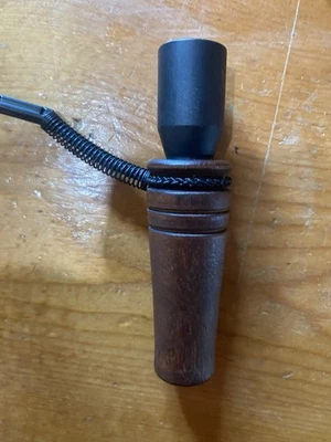Wooden Predator Call - Image 1 of 4