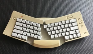 Vintage Apple Adjustable Keyboard M1242 Rare Ergonomic - GS24 - Picture 1 of 8