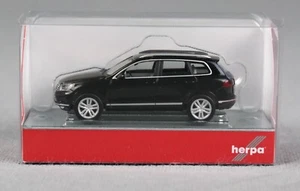 HERPA 038478-002 (H0,1:87) VW Touareg, deep black schwarz perleffekt NEUWARE! - Picture 1 of 3