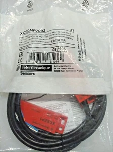 Telemecanique / Schneider Electric XCSDMP7002 Sicherheitsmagnetschalter - Bild 1 von 3