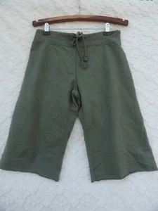 Felpe Spa nuove pantaloncini misses L 34-36 vita verde oliva 16 cuciture interne nuove con etichetta - Foto 1 di 6