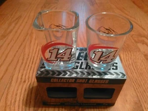 R&R Imports NASCAR Offiziell Lizenziert #14 Tony Stewart 2 Schnapsgläser Brandneu - Bild 1 von 6