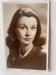 Vivian Leigh Picturegoer  Movie  Star Postcard W422 - Picture 1 of 2