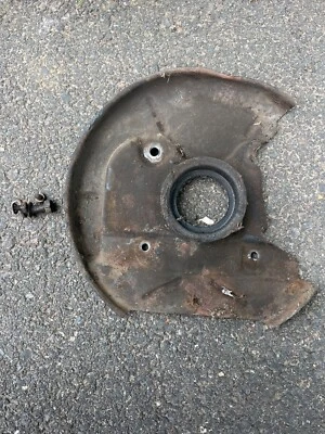 BMW e10 left  Front Shock Strut Suspension  Hub dust shield 2002 - Image 1 of 3