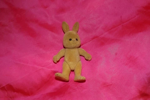 🌈 PETER RABBIT FLOCKED POSEABLE FIGURE DOLL TOY Cover
