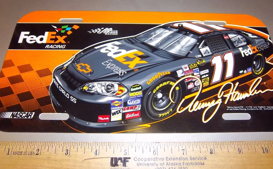 NASCAR Denny Hamlin coche #11 placa de matrícula de plástico flexible, hecha en EE. UU. Foto 1 de 1