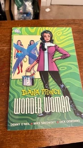 DIANA PRINCE: WONDER WOMAN Vol 1 O'Neil Trade TPB Graphic Novel DC Comics - Bild 1 von 3