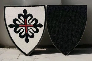 Patch con i simboli dell'Ordine di Montesa e San Jorge de Alfama. - Foto 1 di 6