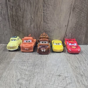 Lote De 5 Coches Disney Pixar Niños Divertidos Plástico Película Juguetes Coches MATER MCQUEEN - Imagen 1 de 10