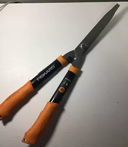 ⚡️Friskars 8" Hedge Shears 🆕 - Picture 1 of 3