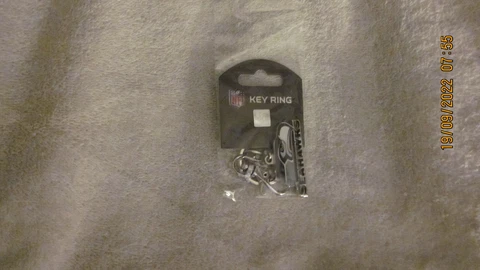 BRAND NEW IN PACKAGE SEATTLE SEAHAWKS NFL KEY RING Cover