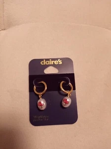 Claire's 18kt Gold Plated Faux White Pearl Pierced Dangly Earrings, New, $19.99 - Picture 1 of 6