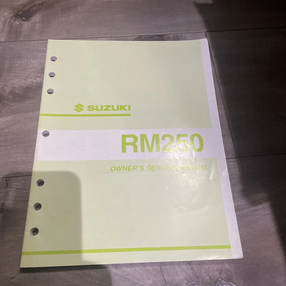 Suzuki RM250 Owners Service Manual 99011-37F52-03A - Изображение 1 из 1