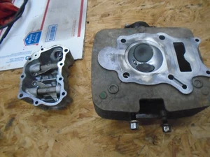 Honda Recon TRX250te 2007 ES OEM culata válvula cubierta brazos basculantes TRX250 - Imagen 1 de 5