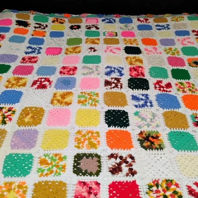 Manta afgana vintage cuadrada colorida de ganchillo tamaño king 100" x 94"  Foto 1 de 4