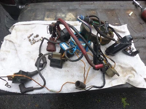1981 Johnson Evinrude Ignition Stator CDI Coils Trigger 70 HP 3 Cyl Gar - Picture 1 of 6