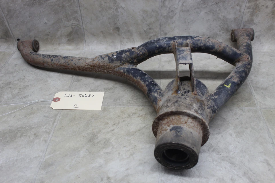 88-02 Suzuki Quadrunner 250 87-93 4wd controle traseiro esquerdo braço A 61100-19871-019 - Imagem 1 de 4