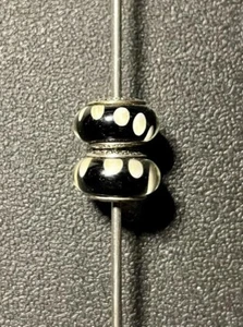 LOT OF (2) LADIES STAMPED 925/ALE STERLING SILVER MURANO GLASS EUROPEAN BEADS - Picture 1 of 6