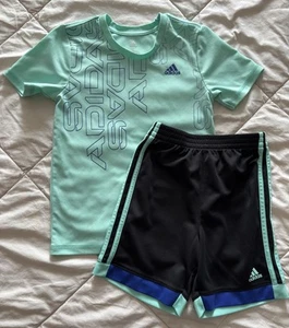 Boys Adidas Dri Fit Shorts Set Size 6 - Picture 1 of 4
