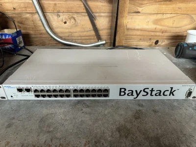 Conmutador Ethernet Nortel Networks BayStack 325-24G AL2012A46 24 puertos sin cable de alimentación Foto 1 de 4