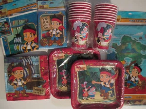 JAKE & THE NEVER LAND PIRATES Disney Cumpleaños Fiesta Suministros Paquete ¡Kit de lujo!! - Imagen 1 de 1