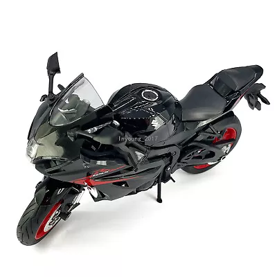 1:9 2023 Suzuki GSX-1000R Motorcycle Model Toys Diecast Toy Vehicle for Boys - Image 1 of 4