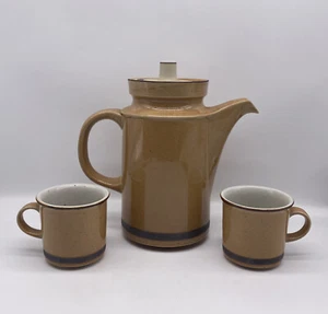Vintage Gildbar Stoneware Tucson Coffee Pot And 2 Matching Cups Made In Japan - Picture 1 of 12