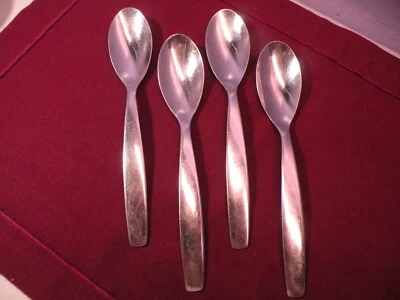 Набор из 4 столовых приборов Sasaki Axis из нержавеющей стали чайные ложки 7 дюймов - Изображение 1 из 4