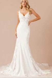 Azazie Estephanie Wedding Dress with 2 Toppers - Size 14 - Picture 1 of 4