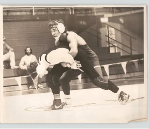 California WRESTLERS in Match SAN FRANCISCO Sports Vintage 1974 Press Photo - Bild 1 von 2