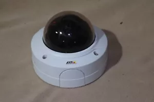 AXIS P3225-LVE MKII 0955-001-04 Netzwerk-Dome-Kamera POE - Bild 1 von 3