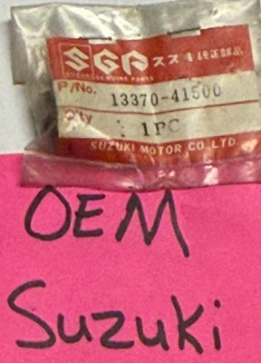 Suzuki NOS GT 500 T500 T350 1967 1968 1969 1970 aguja flotante de carburo y asiento 1971 Foto 1 de 4