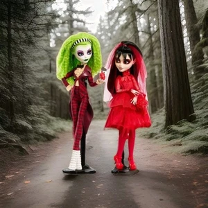 AUTHENTIC Skullector Monsters High Beetlejuice & Lydia Doll Wedding 2 Pack - Picture 1 of 6