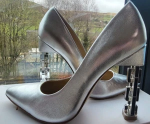 Katy Perry "The Suzanne" SILVER Chain Link Heel Court Shoe UK39 - Picture 1 of 12