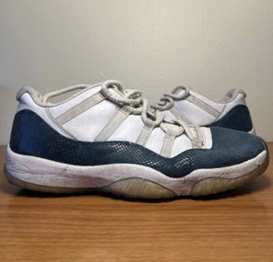 white jordan 11 snakeskin