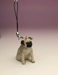 Estatuilla de perro de resina con cordón correa de teléfono Fawn Pug Bag Charm - Imagen 1 de 9
