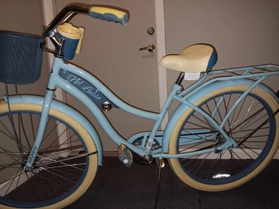 Women's HUFFY Luxury Beach Cruiser Bike - Image 1 of 3