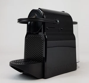 Kaffeemaschine Kapselmaschine DeLonghi Nespresso Inissia EN80.B, B-Ware - Bild 1 von 7
