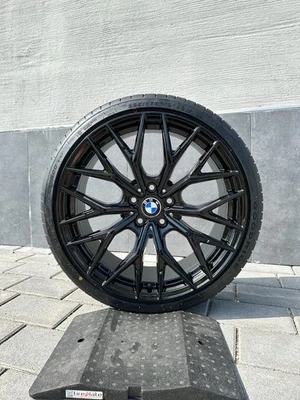 19 Zoll Winterräder Winterräder Winterreifen DM08 schwarz für BMW X2 M35i U10  - Bild 1 von 4