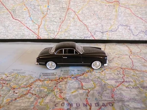 FORD Comète bleu foncé IXO pour Altaya  1/43 - Picture 1 of 2