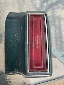 1977 1976 Oldsmobile Cutlass Supreme Right Rh Tail Light Quarter Extension Gm - Bild 1 von 10