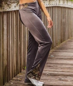 Wilderness Dreams Yoga pants, active wear pants, gray w/ mossy oak  ON SALE HERE - Picture 1 of 2