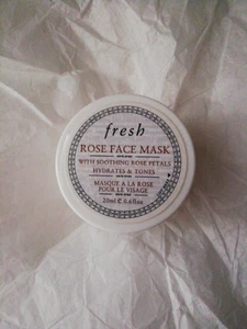 FRESH - Rose Petals Face Mask Gel Beauty Skin Care 20ml Travel NEW Paraben-Free - Picture 1 of 3