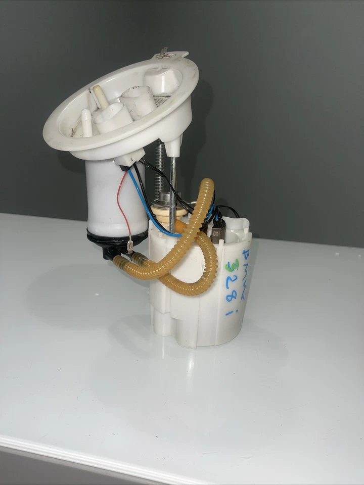 BMW 320i xDrive 320i 230i F30 2012-2018 conjunto de bomba de tanque de combustible de gasolina 7243975 OEM Foto 1 de 4