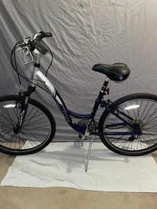 TREK NAVIGATOR 100 BIKE BICYCLE 16" 7 SPEED (LOOK) - Picture 1 of 3